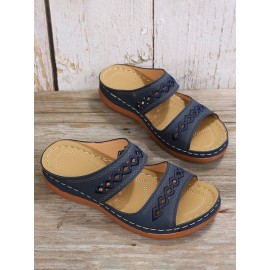 Retro Style Hollow Out Circular Embroidery Foot Casual Slippers