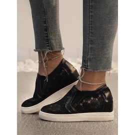 Flower Embroidery Detail Hidden Heeled Shoes