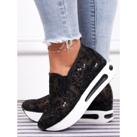 Breathable Floral Embroidery Slip-on Muffin Sneakers